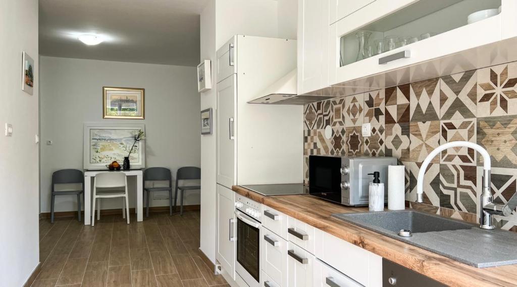 Ladovina Apartment สปลิท ภายนอก รูปภาพ